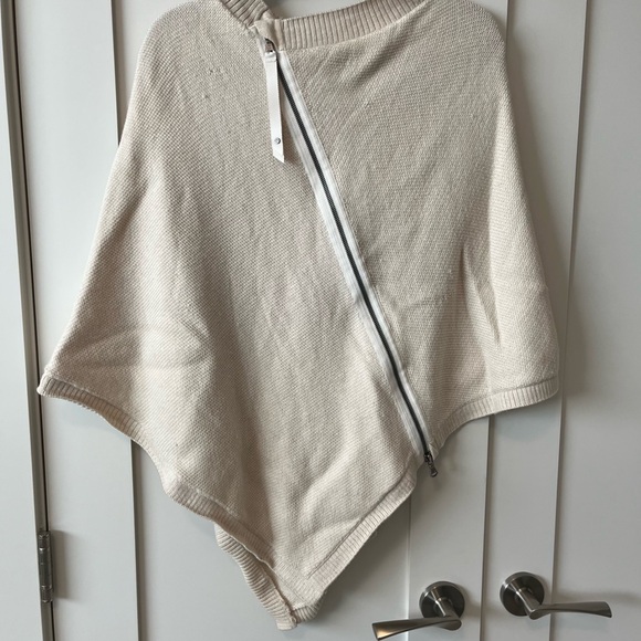 lululemon athletica Sweaters - Lululemon Cream Asymmetrical Zip Knit Poncho Sweater
